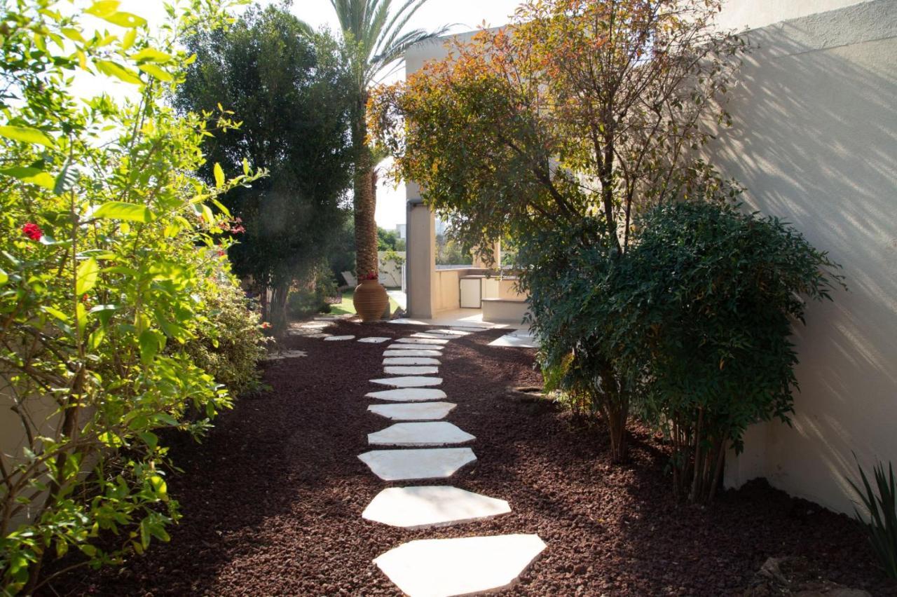 قيسارية Villa Sky Garden المظهر الخارجي الصورة